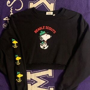 Peanuts Camp Snoopy cropped crewneck sweatshirt
